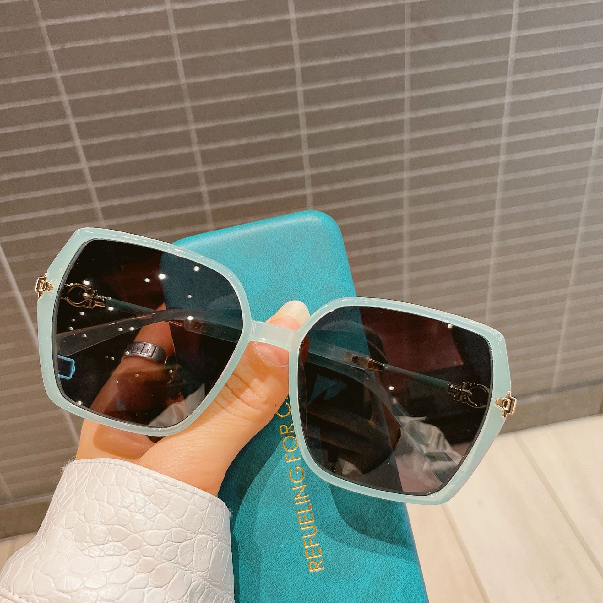 Korean Ins Trendy Sunglasses 2023 Internet Celebrity Polygon Reflective Lenses TR90 Sunglasses Female Square to Make Big Face Thin-Looked Glasses