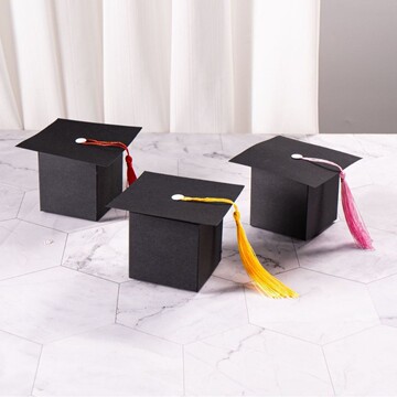 新款毕业派对回礼喜糖盒现货欧式盒创意新款庆典学士帽包装小盒子