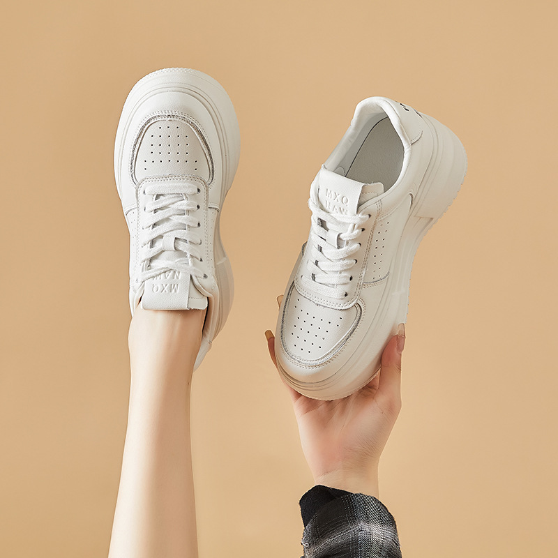 真皮时尚厚底增高小白鞋女2024夏季新款透气高跟校园风百搭休闲鞋