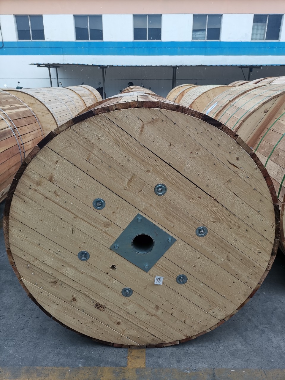 室外袋装架空层绞非骨架式带状光缆gydta144芯gydas288芯