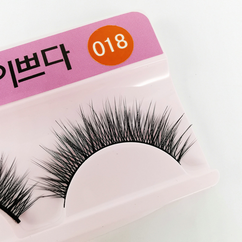 Korean Kitten False Eyelashes 018 Black Stem Mid-Length Soft Very Fine Hair Style Natural Cross 10 Pairs Pack Eyelash