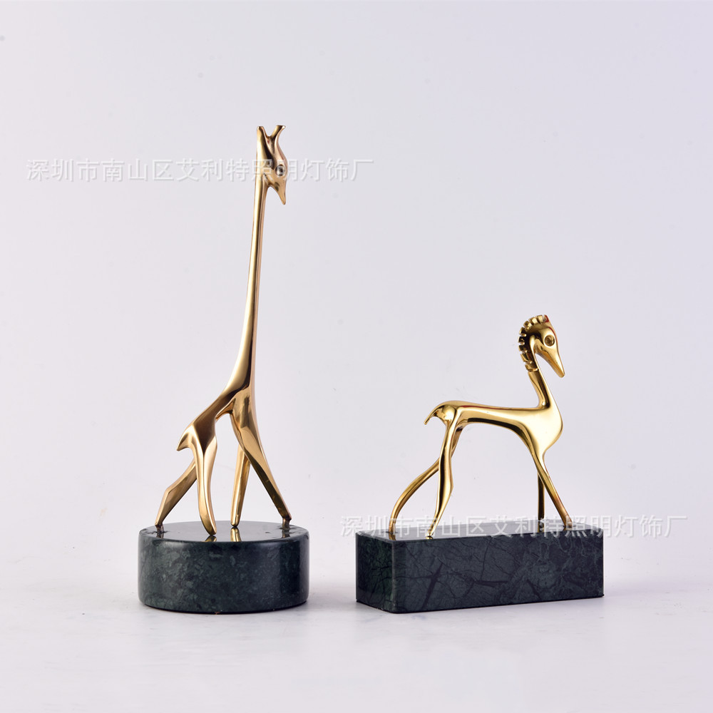 印度绿大理石铜长颈鹿铜马工艺品简约现代轻奢书房样板间摆件