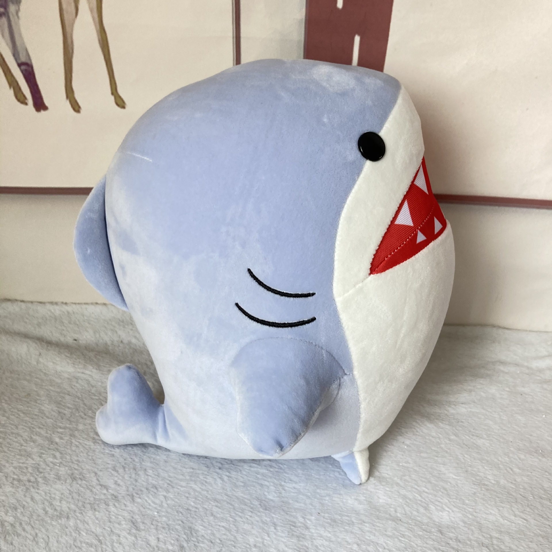 最终幻想14周边鲨鱼指挥官毛绒玩偶抱枕动漫游戏公仔现货批发代发