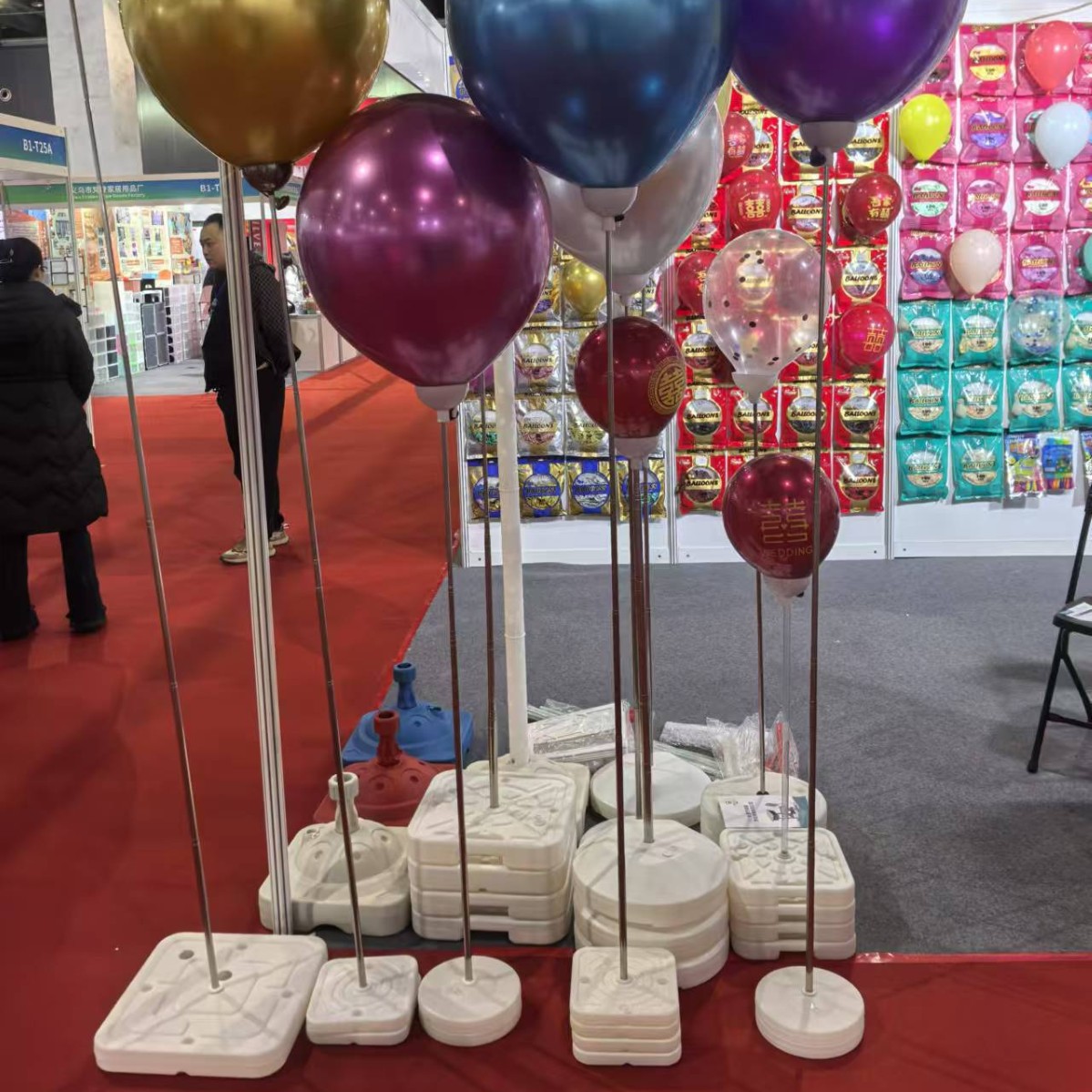 厂家供应 大加重气球注水拱门注水底座 气球用配件底座拱门大