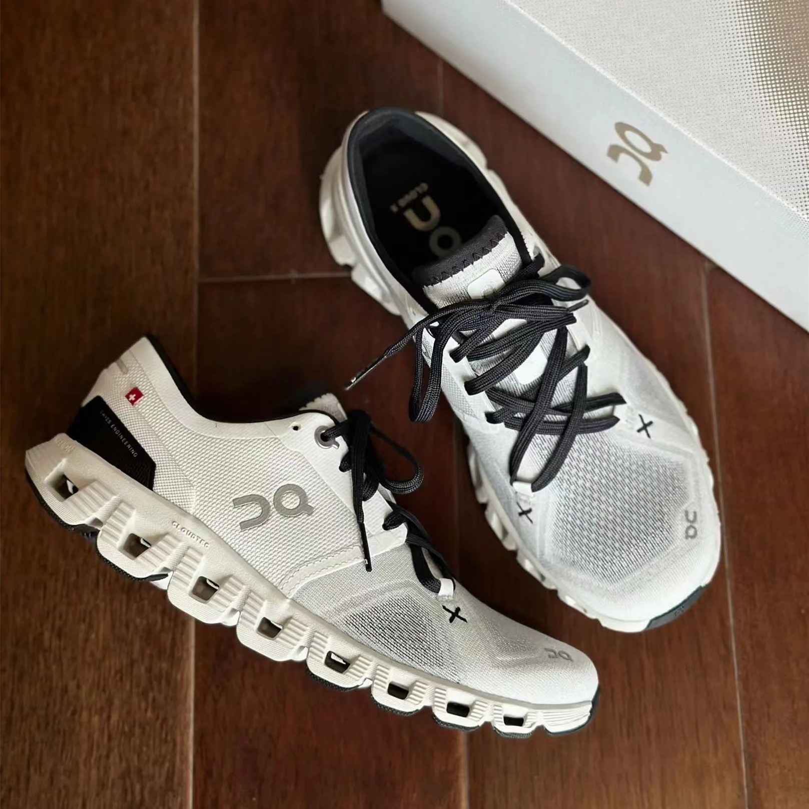 莆田鞋工厂on/昂跑 cloud x3批发 新一代候跑步鞋男女款运动鞋