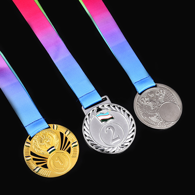 Honor Commemorative Metal Medal Marathon Games Running Listing Paint Zinc Alloy Member Medal Wholesale