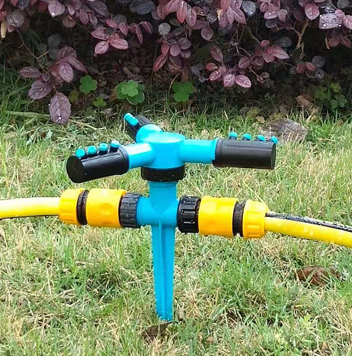 地插式大三叉旋转喷头 自动旋转喷头 草坪浇菜浇花大棚降温洒水器