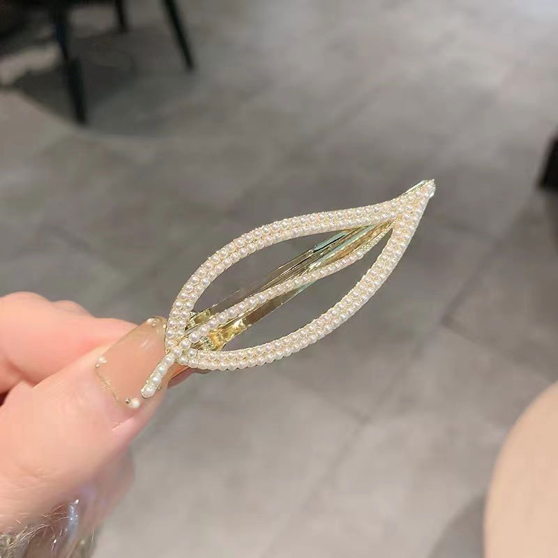 Korean Style Fashion Simple Pearl Leaf Duckbill Clip 2022 New Hairpin Cute and Graceful Side Clip Internet Celebrity Bang Clip