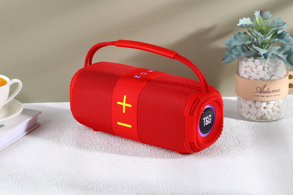 New Tg668 Outdoor Portable Wireless Bluetooth Speaker Portable Subwoofer High-Power War Drum Stereo Sound