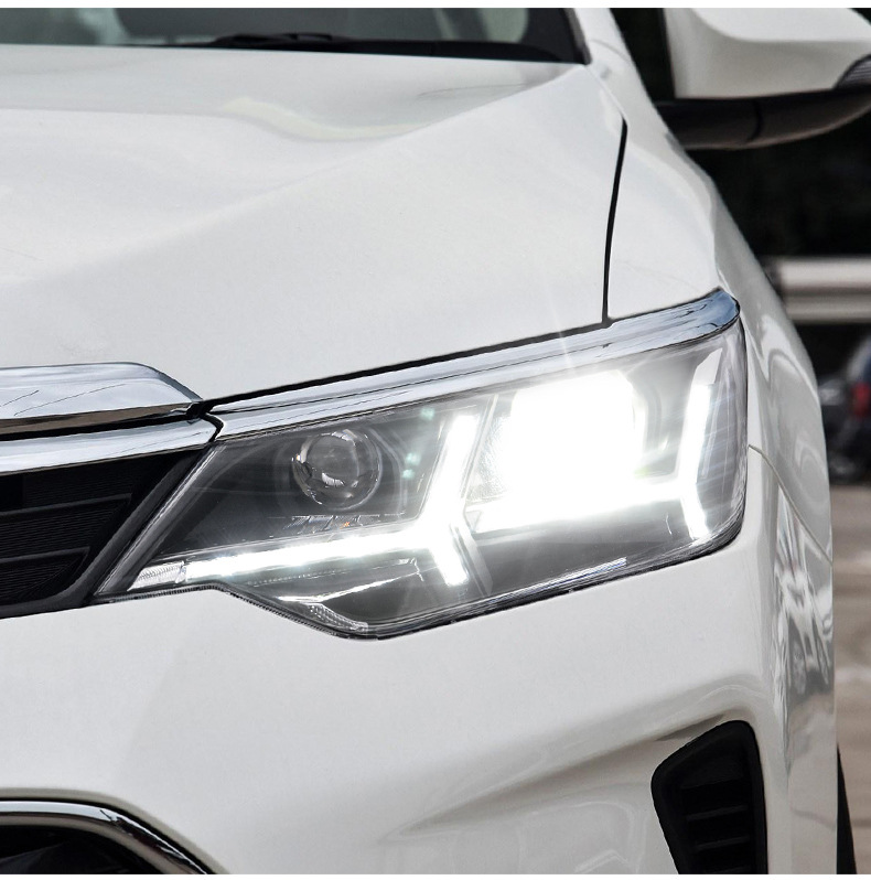 适用于15-17款凯美瑞大灯总成改装海5双透镜八代凯美瑞led日行灯