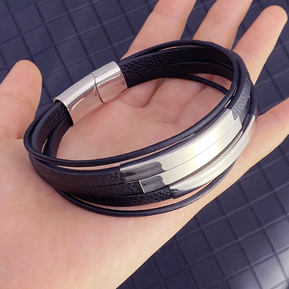 欧美三层皮手链手饰简约个性时尚三粗两细三穿孔钢体滑扣现货