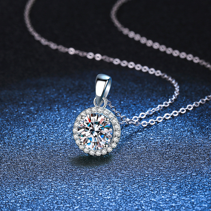 S925 Sterling Silver Pendant Women's Simple round Bag Plated Pt950 D Color 1 Karat Moissanite Necklace Diamond Necklace Women