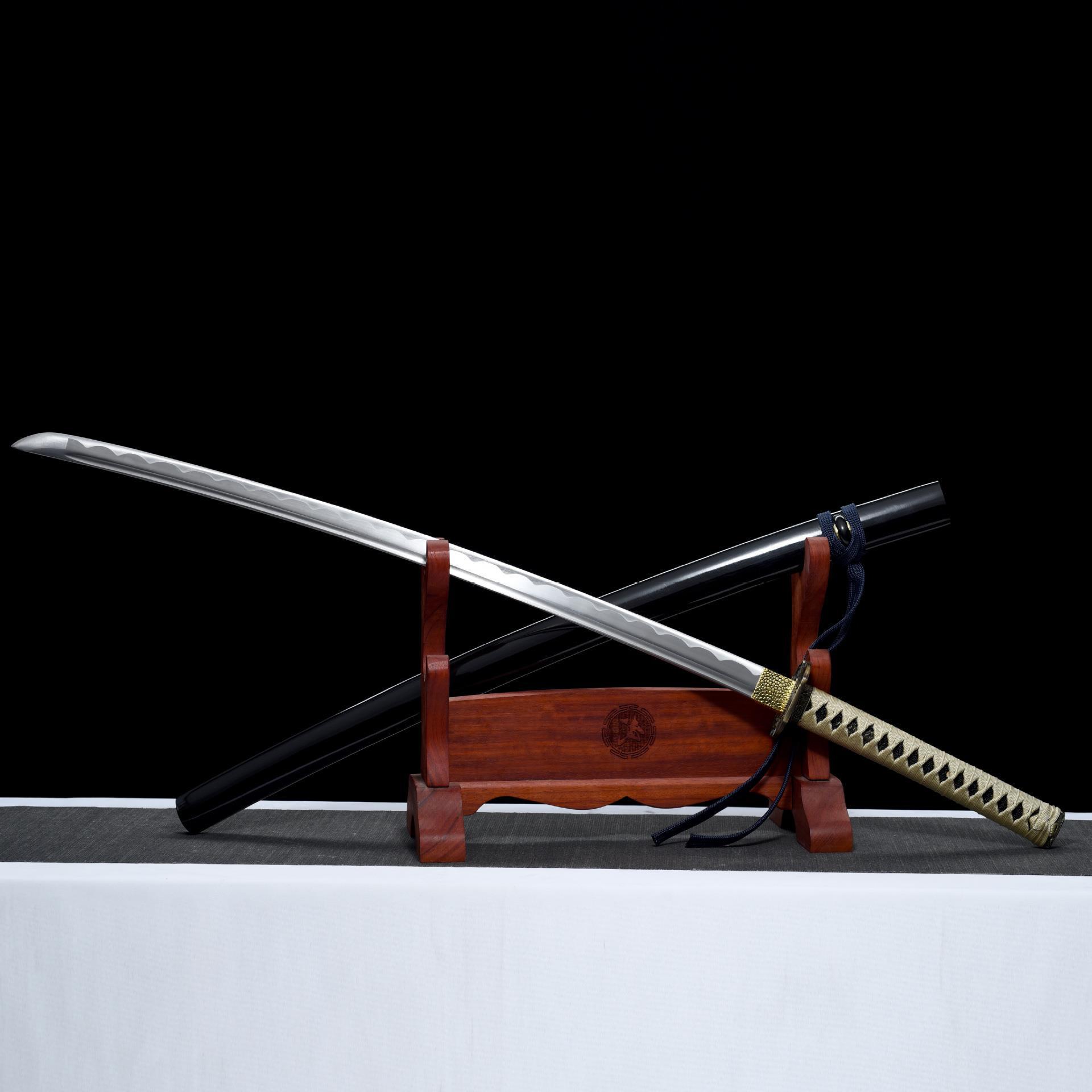 龙泉华影刀剑碳钢手工锻打指挥刀防身日本剑影视冷兵器宝剑未开刃