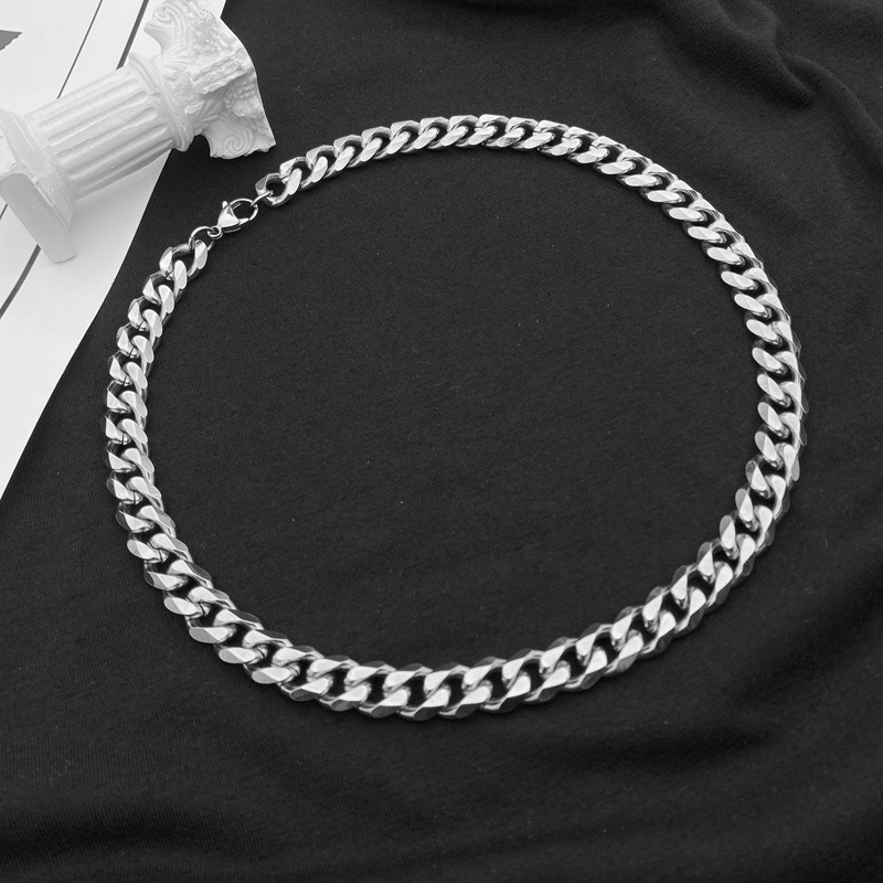 INS Cold Style Thick Chain Hip Hop Women's Trendy Couple Accessories Simple Men's Cool Disco Titanium Steel Cuban Necklace