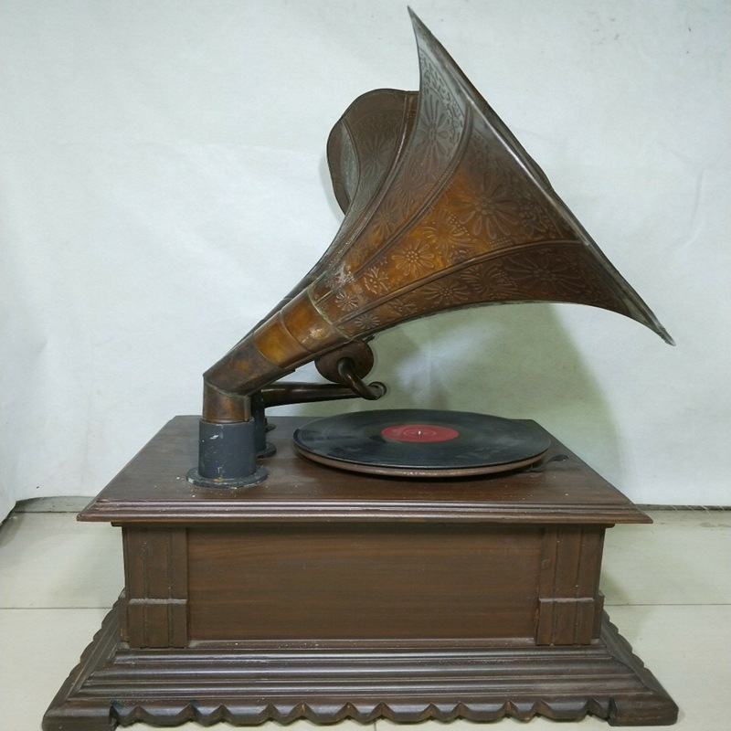 回流古玩古董收藏品做旧包浆留声机唱片机电影道具回流老物件