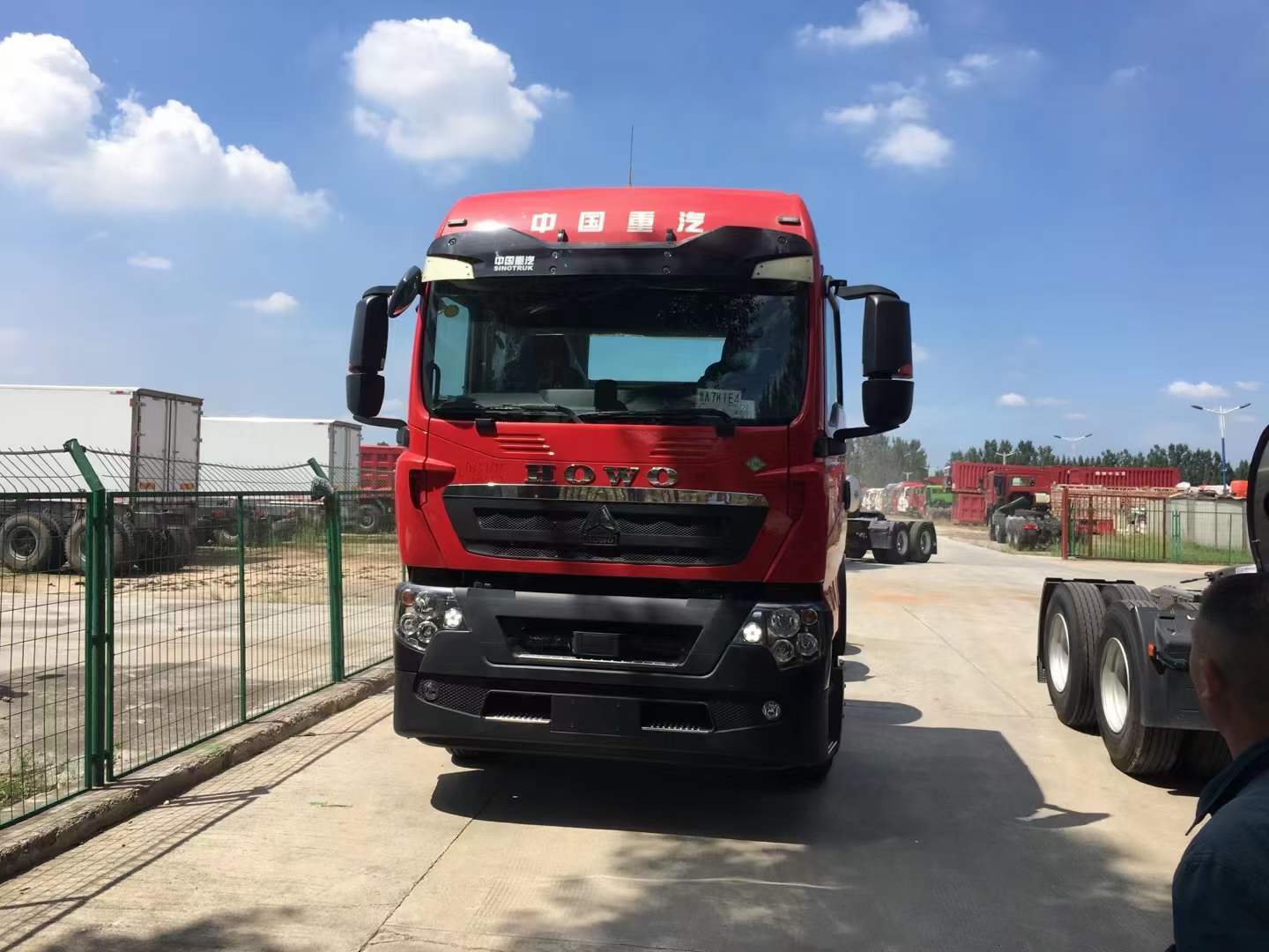 豪沃tx440马力曼机国六lng牵引车