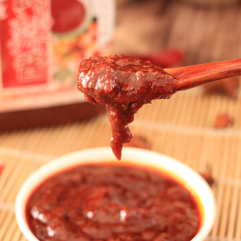 天津蒜蓉辣酱东北烧烤辣椒酱煎饼果子酱批发商用桶装2kg
