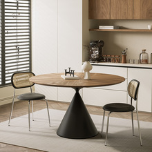 北欧饭桌意式极简餐桌椅餐桌家用现代简约黑胡桃木实木圆形桌
