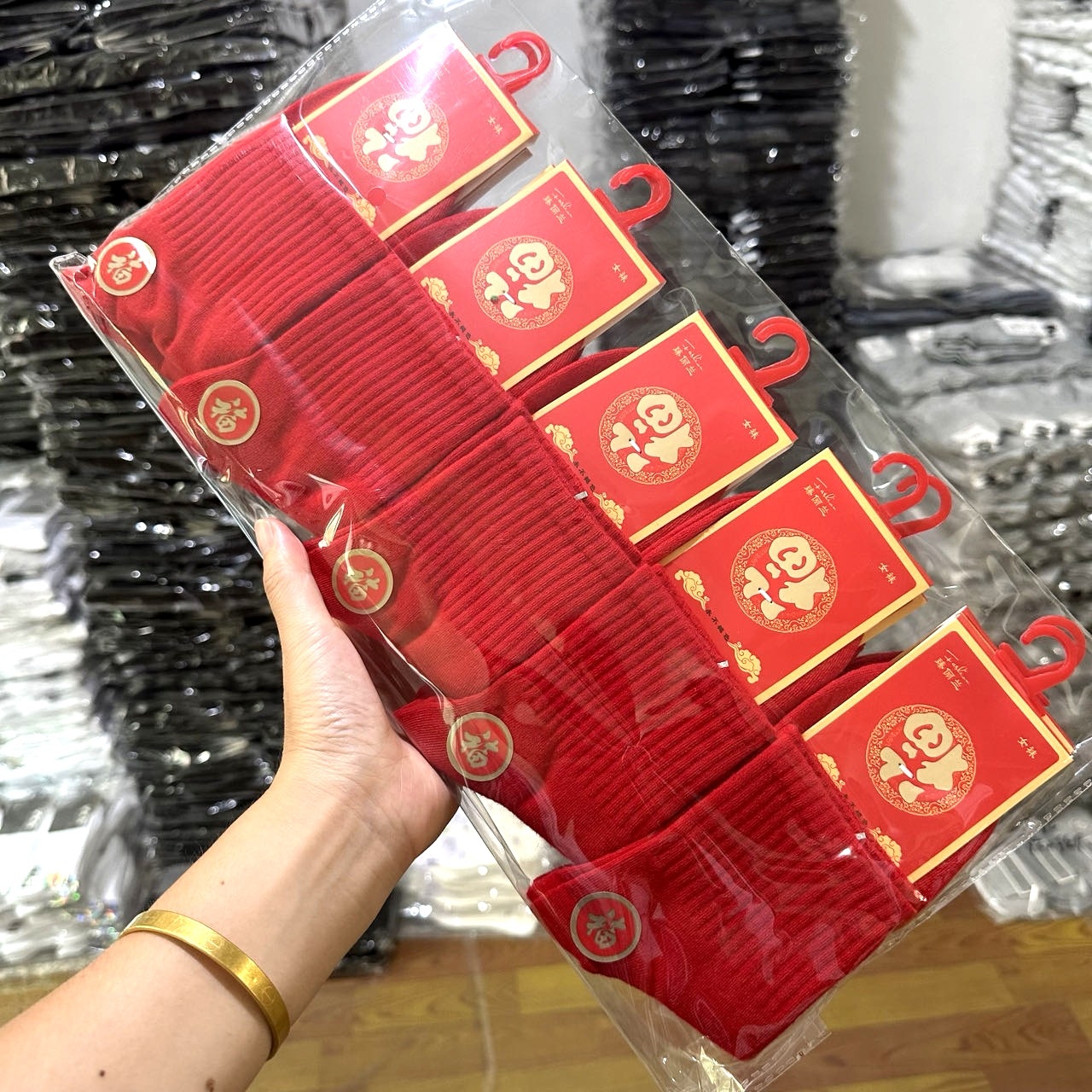 Shangchao Can Be Individually Packaged High-Grade Combed Cotton the Year of Birth Dragon Red Socks Men and Women Do Not Fade Large Red Socks