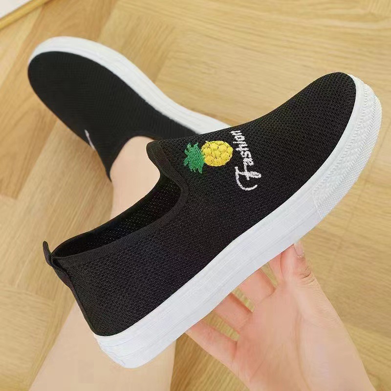 Sports Shoes Women Spring and Autumn Leisure Slip-on Lazy Shoes Low Top Canvas Middle-Aged and Elderly Pumps Daily Soft Bottom Mom Shoes