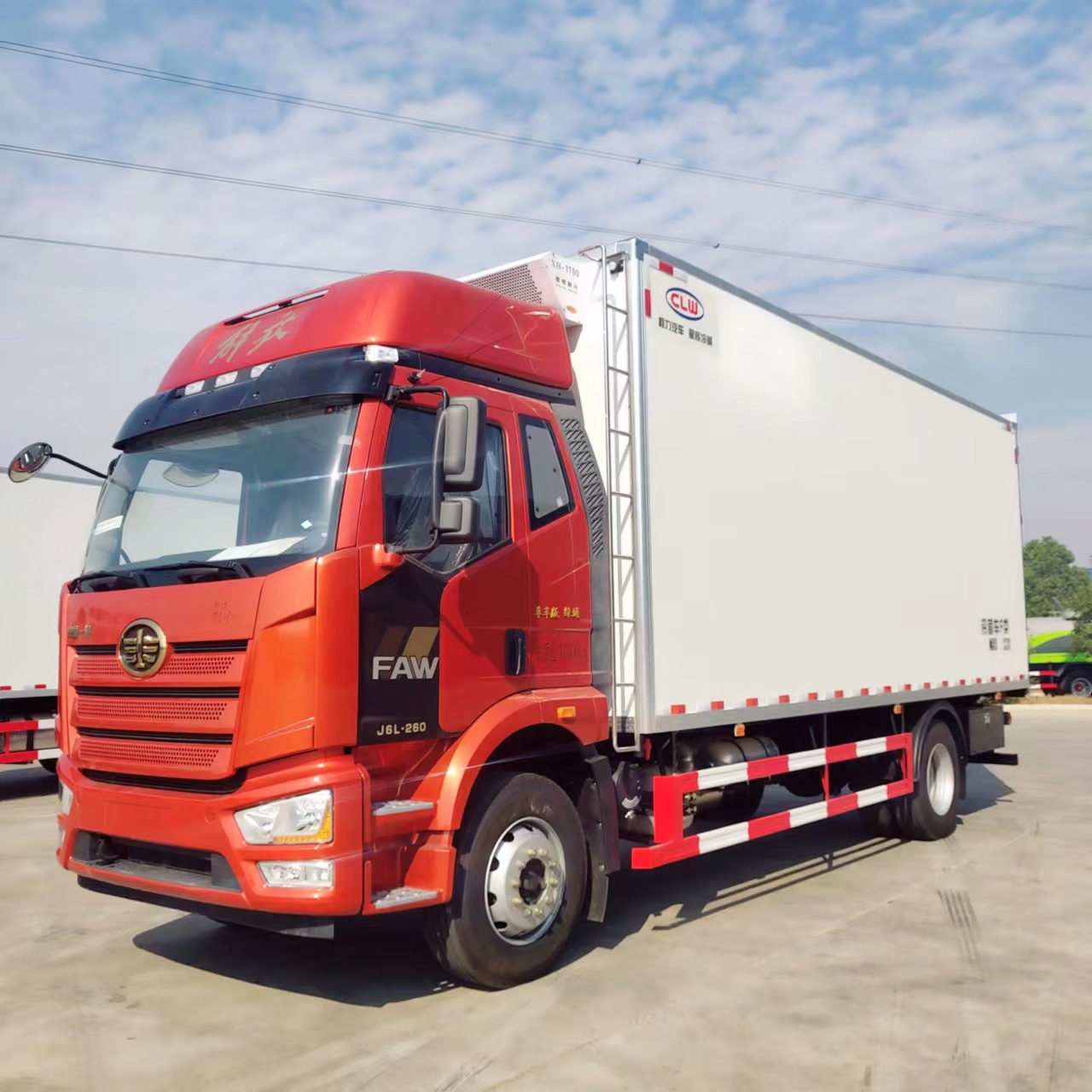 6米8冷藏车价格 一汽解放黄牌冷冻车鲜蔬保温车 冻货水产品保温车