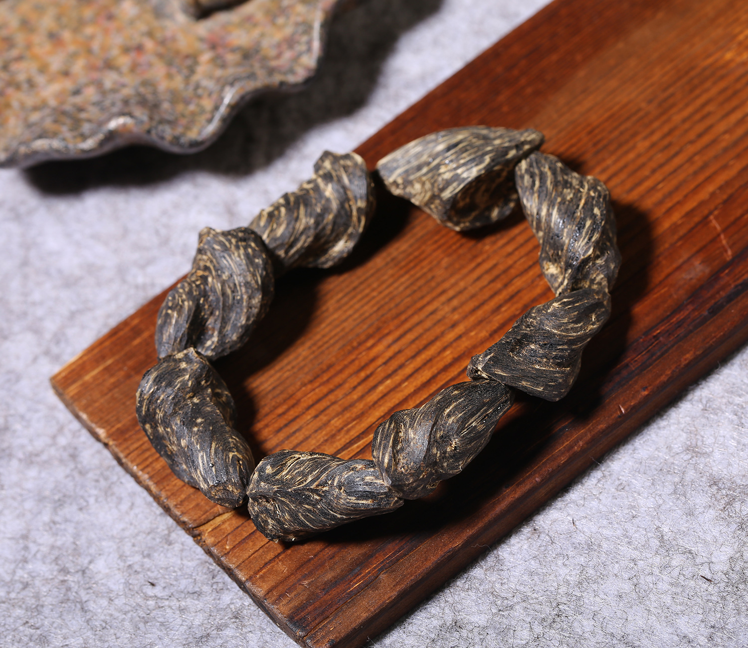 越南野生奇楠沉香手串随形高油百年老料沉水正区芽庄沉香男款高货