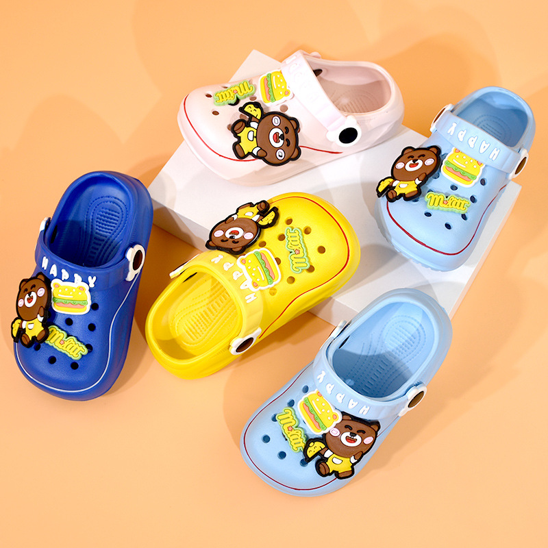 2023 Children's Slippers Boys' Summer Baby Home Cute Toddler Girls' Hole Shoes Soft Bottom Lightweight Bath-Proof