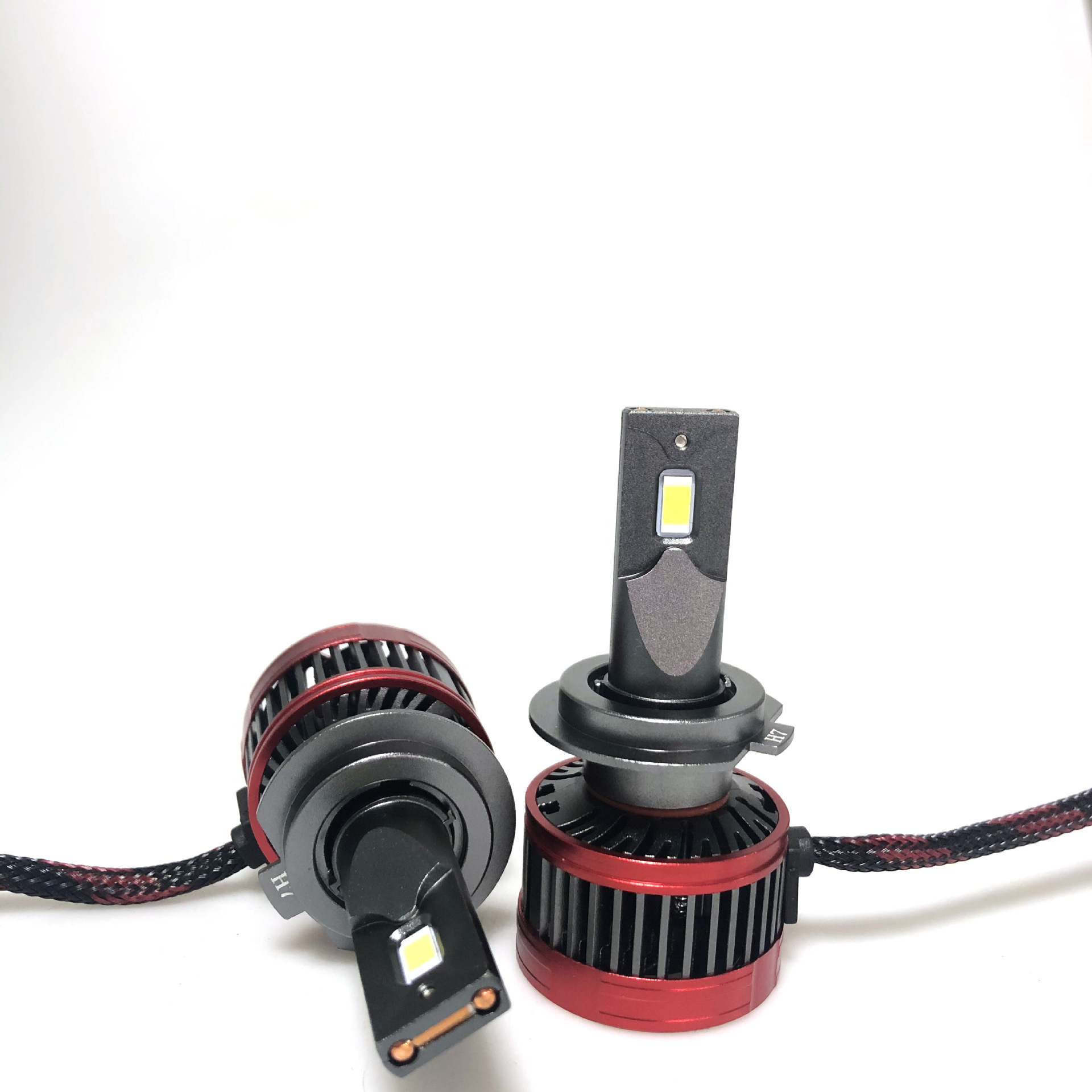 130w强光汽车led大灯h1h11灯泡h7超亮h4远近一体9005改装9012车灯