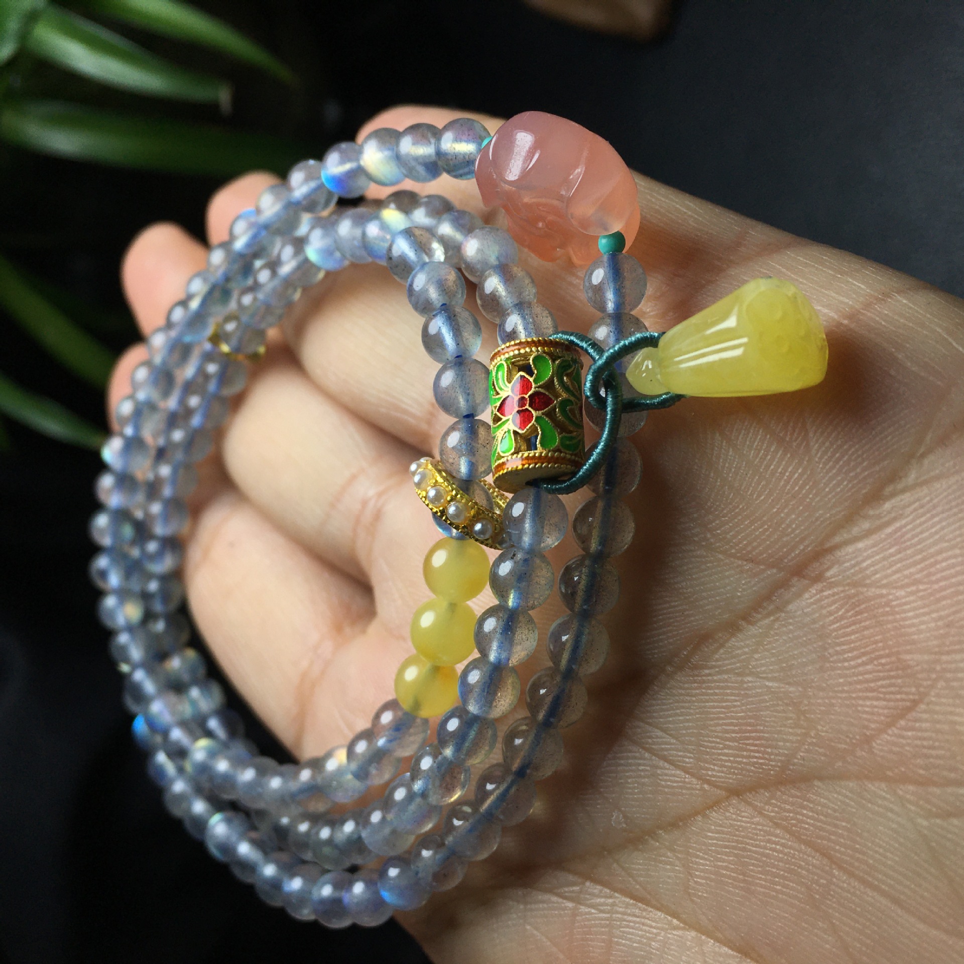 天然拉长石3圈手链,规格:6.5mm左右,搭配天然蜜蜡配饰-阿里巴巴