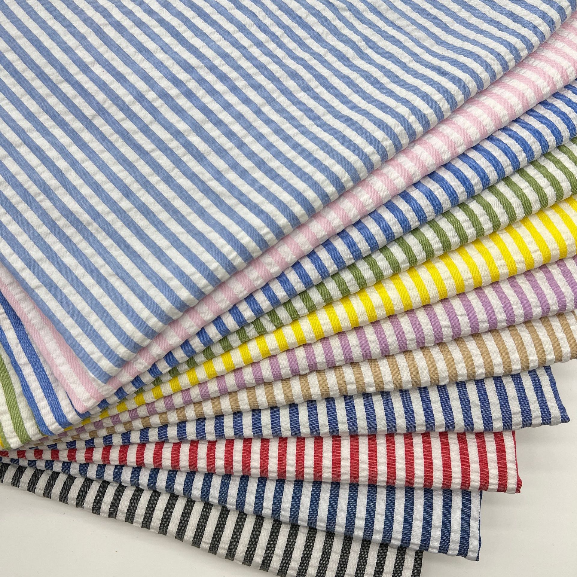 tc条纹衬衫泡泡纱色织布料连衣裙童装涤棉梭织布匹面料工厂批发