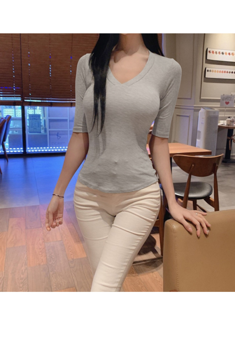 米色性感显身材v领短袖t女夏紧身显瘦显胸大上衣女中袖五分袖韩版