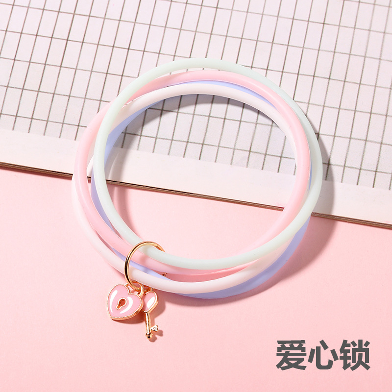 Manufacturer Anti-Mosquito Silicone Wristband Anti-Mosquito Bracelet Organic Essence Oil Cute Cartoon Pendant Simple Summer Outdoor Universal