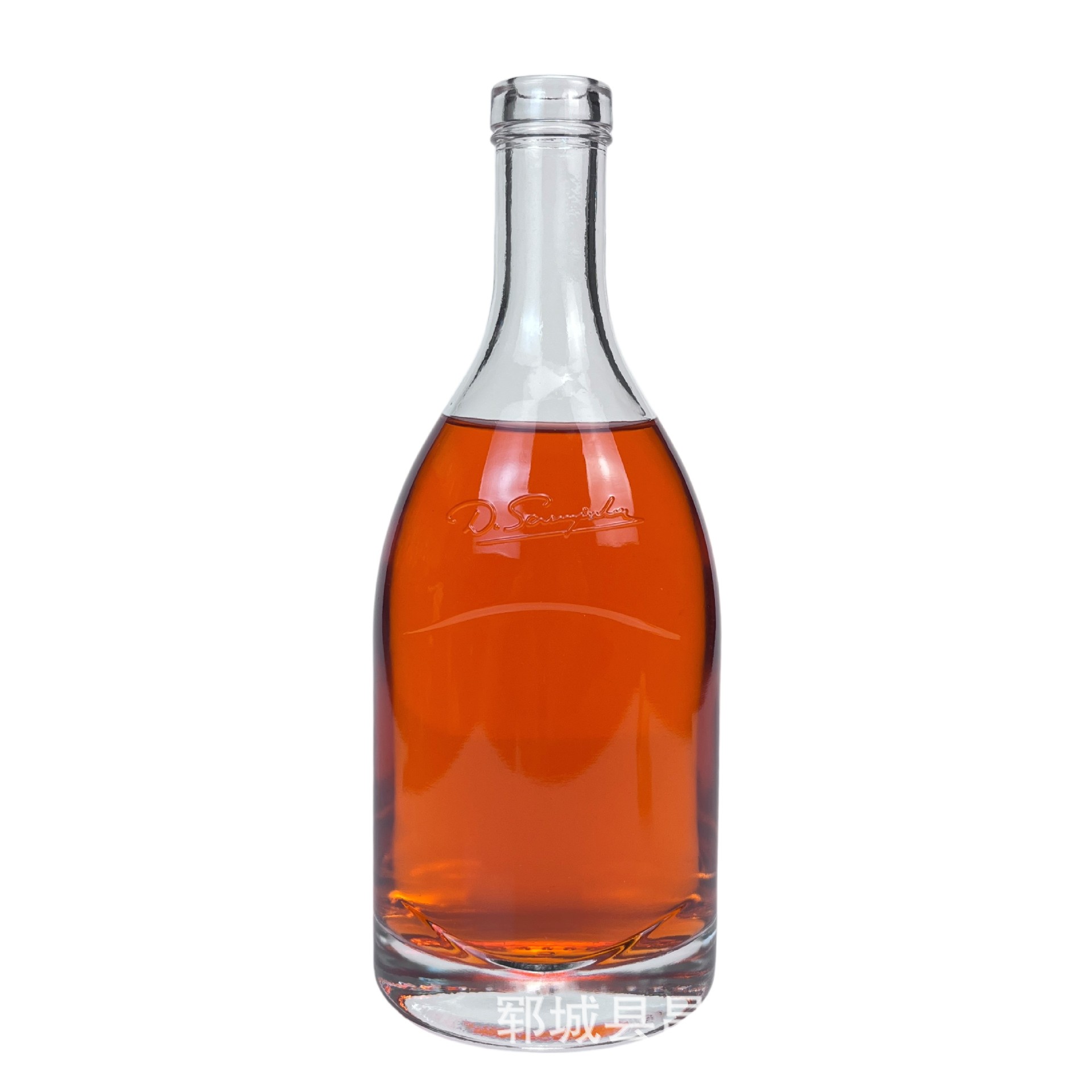 厂家批发高中低档500ml白酒玻璃酒瓶创意加厚伏特加洋酒瓶批发