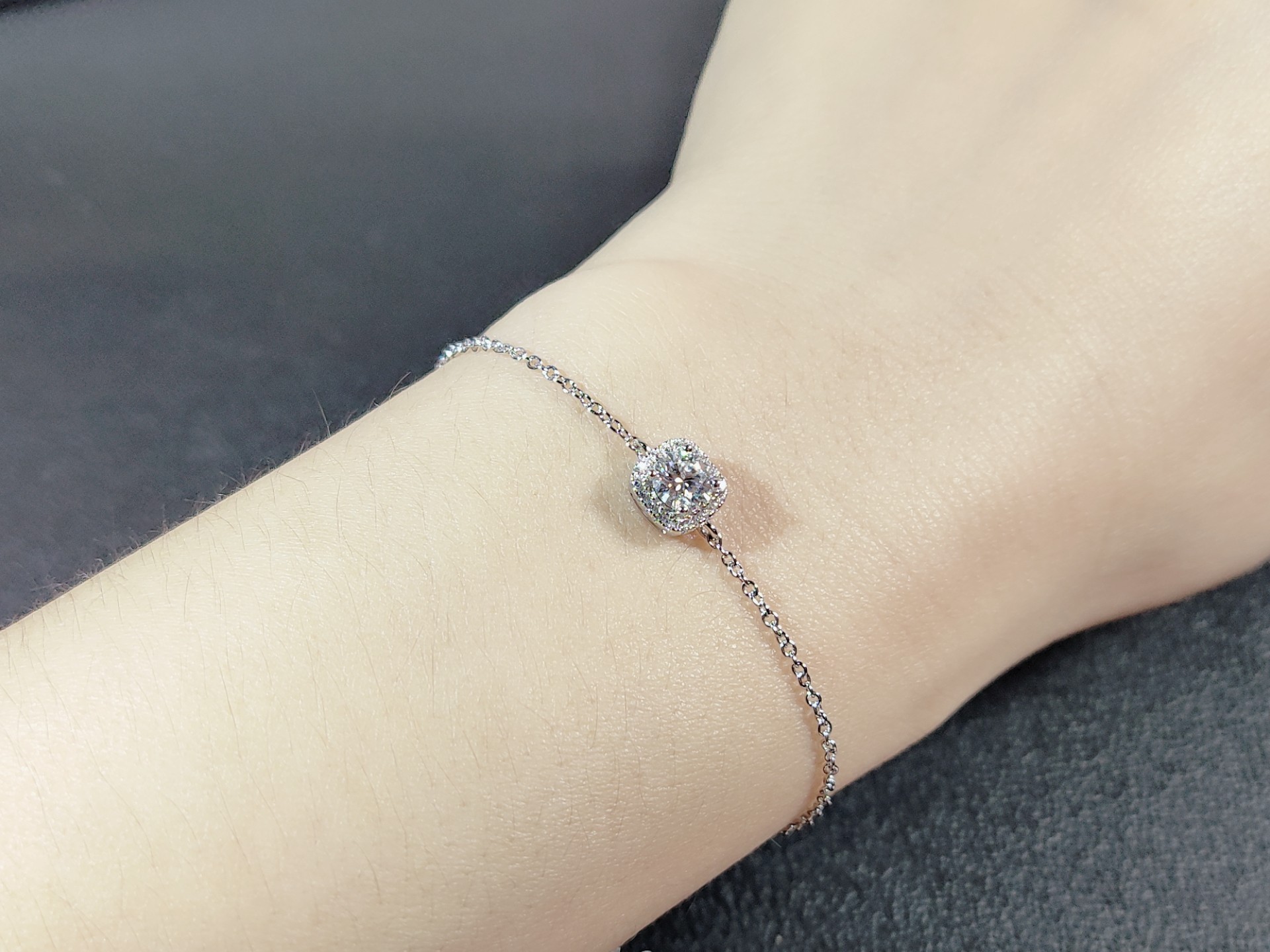 5克拉莫桑钻手链d色vvs方包实力工厂加工定制热销