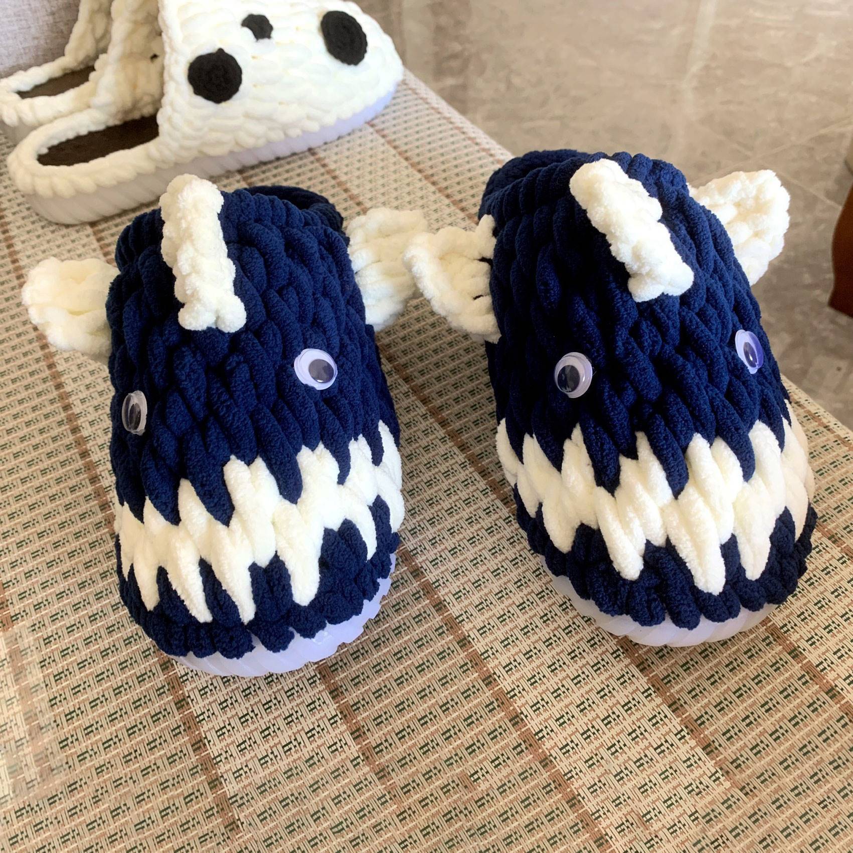 手工编织拖鞋diy材料包保暖毛线钩织防滑家居室内送男友可爱卡通