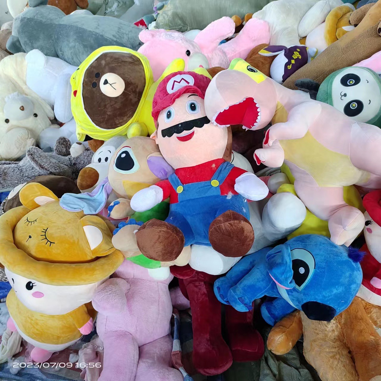 按斤称毛绒套圈娃娃机套娃娃套圈圈批发玩具庙会地摊混装玩库存称