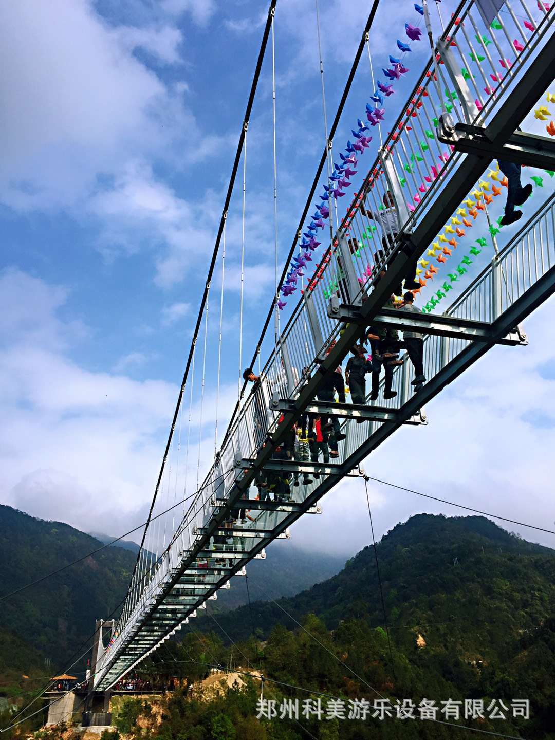 河北唐山网红玻璃栈道玻璃栈道设备多少钱玻璃栈道供应商-阿里巴巴