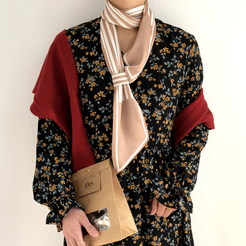 2021春夏细窄长条丝巾穿孔丝巾ins简约条纹仿真丝装饰搭配小围巾