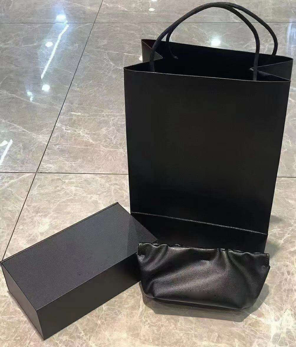 高品质gm新款云朵墨镜盒小香原装眼镜盒创意简约抗压眼镜包装批发