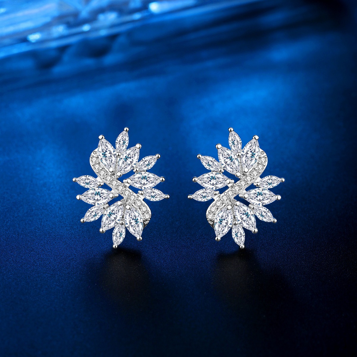 韩版新款创意花型耳钉女微镶aaa马眼锆石耳环新娘婚庆耳饰-阿里巴巴