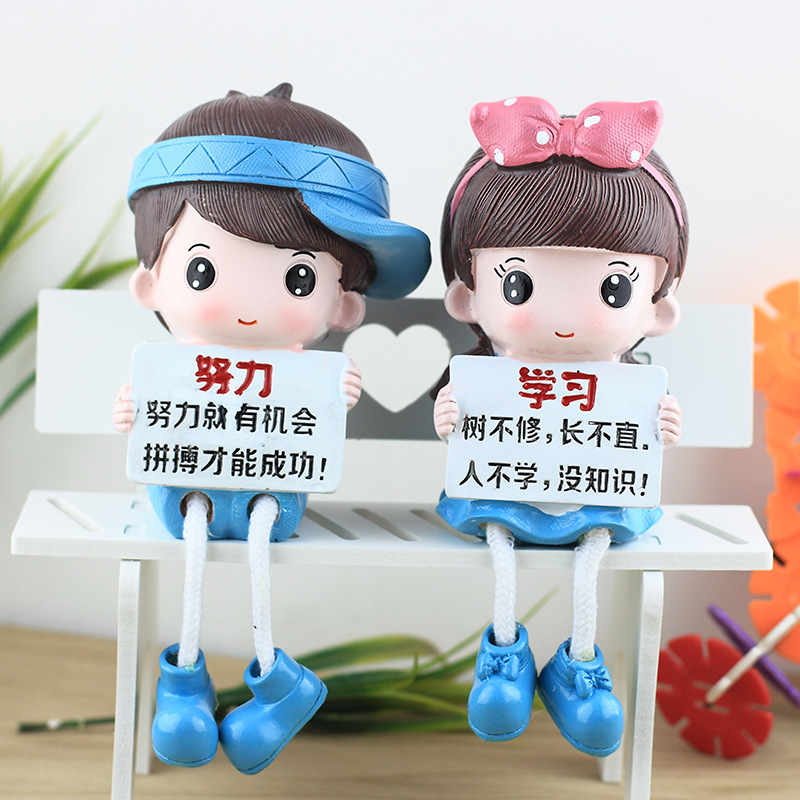 Incentive Self Resin Hanging Feet Doll Couple Ornament Children's Room Study and Bedroom Living Room Decoration Gifts for Classmates Gift