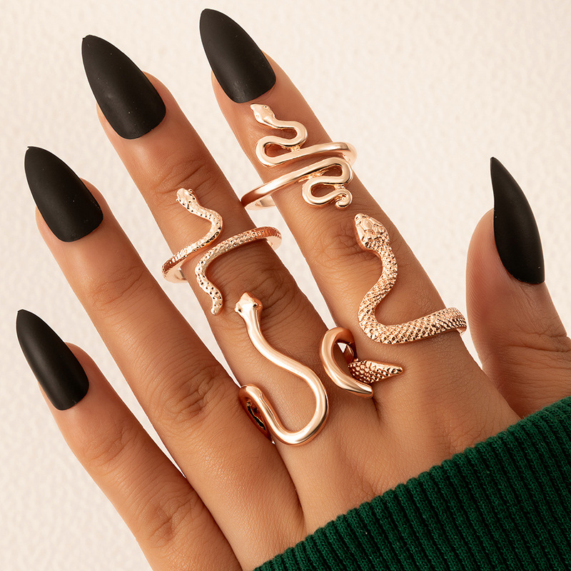 2022 Amazon Personality Retro Snake Animal Ring a Variety of Snake Shape Four-Piece Ring Set of Ornaments Women