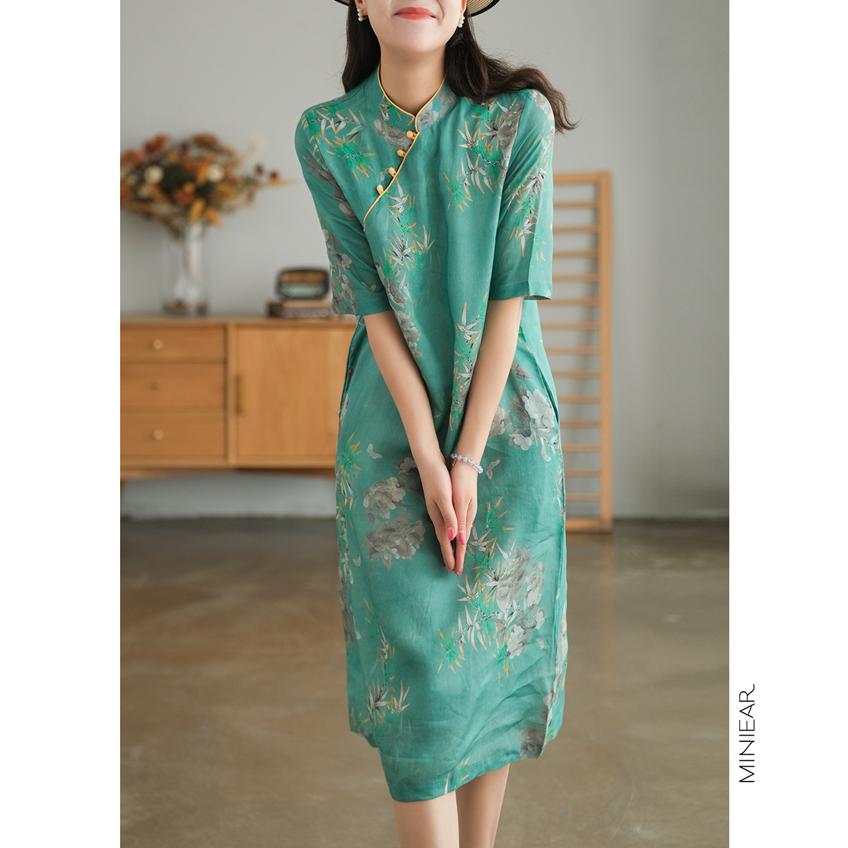 2023 Summer Dress Art Chinese Style Improved Cheongsam Cotton and Linen Skirt Loose Large Size Fashion Floral Print Frog Button Dress for Women