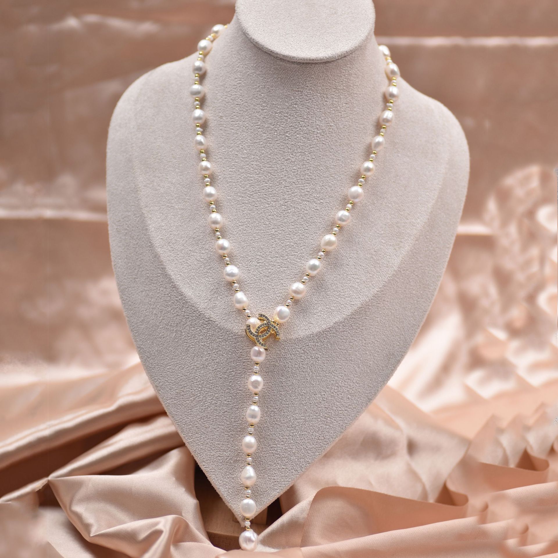 法式长款珍珠毛衣链天然淡水珍珠项链简约气质轻奢毛衣链锁骨链