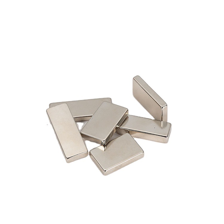 江苏现货防锈长方形磁铁薄片13x7x1超薄大吸力耐磨运动表带磁吸