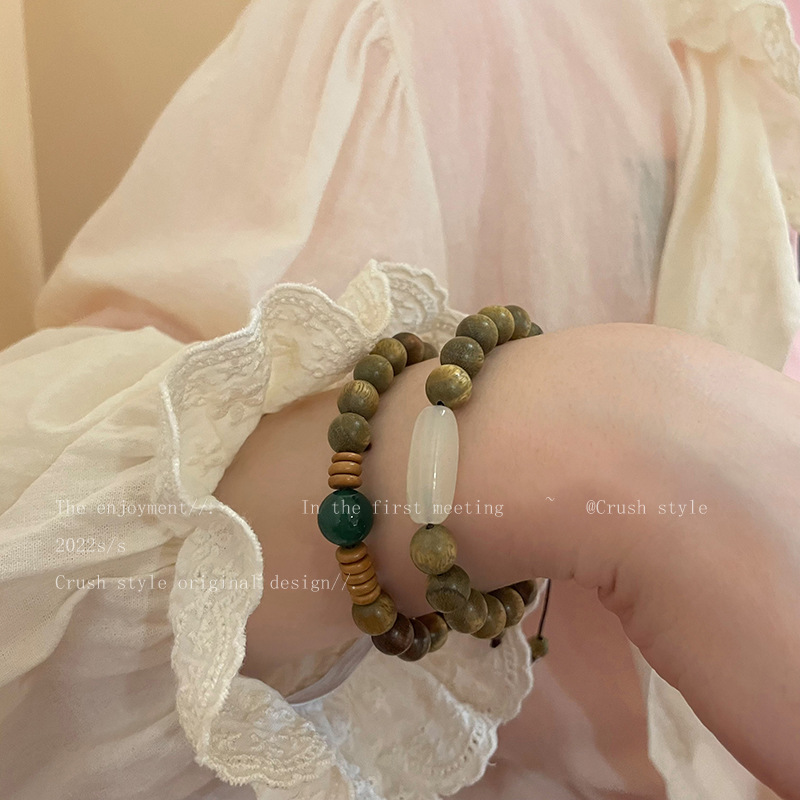 Retro Green Sandalwood Beaded Bracelet for Women Autumn 2023 New Chinese Style Couple Adjustable Hand Jewelry