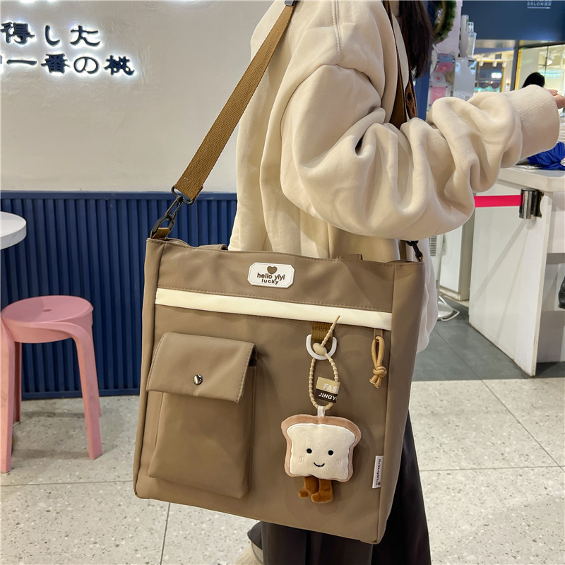 Elementary School Student Bag Female Handbag Shoulder Messenger Bag College Student All-Match Handbag Commuter Large Capacity Make-up Bag