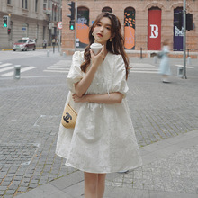 实拍2023白色连衣裙女夏季款宽松休闲设计感泡泡袖新中式盘扣裙潮