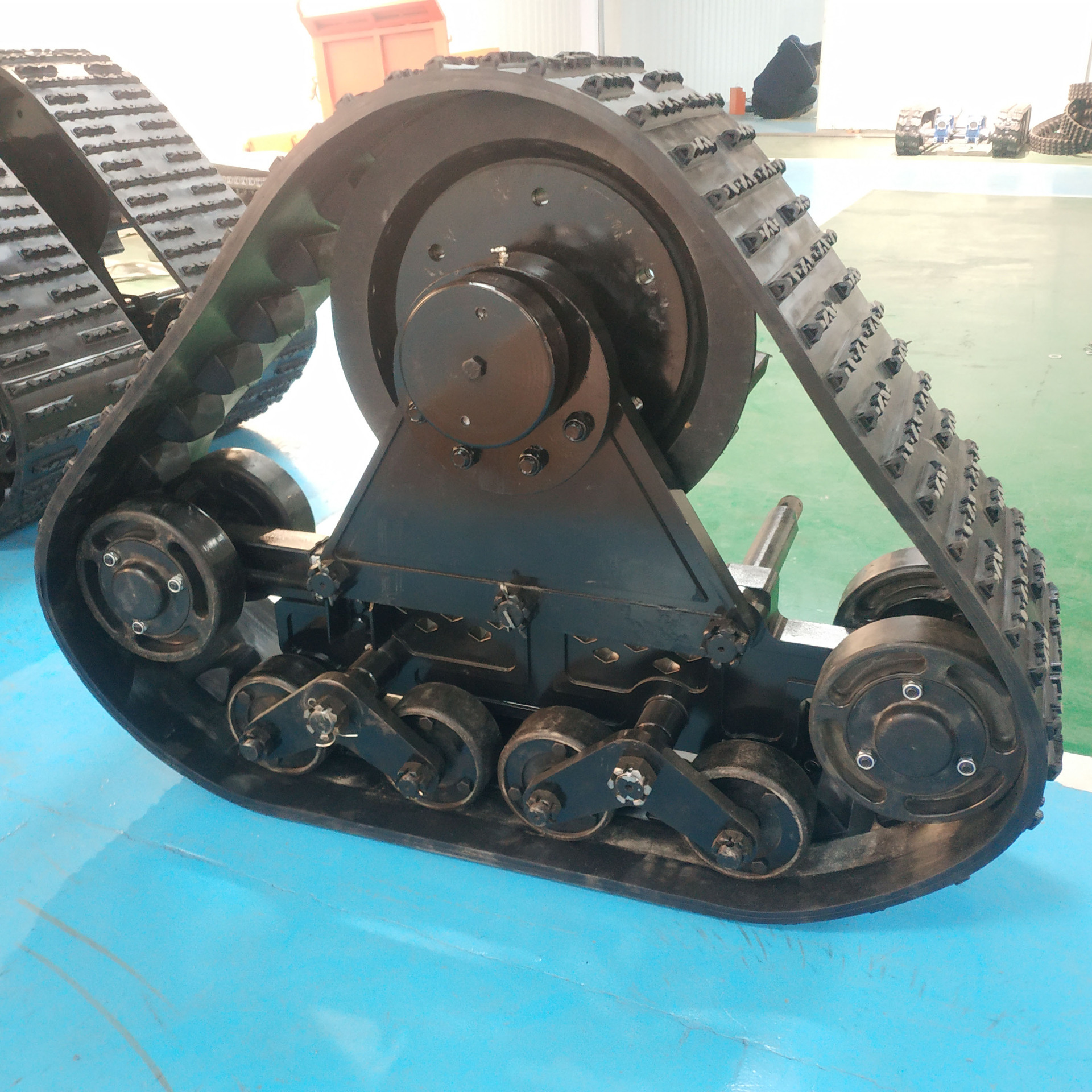 zddp-zqy-320履带底盘总成爬楼机果园全地形农用车履带可定制