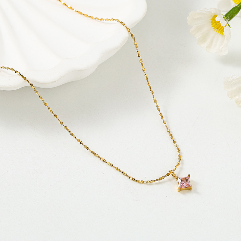 单钻方糖水滴钻项链钛钢镀18K金不掉色简约精致锁骨链小众设计感